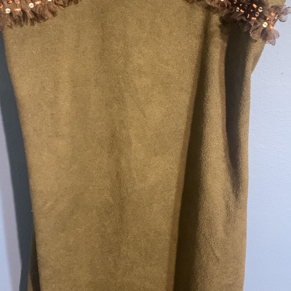 Cute brown Dress with beadwork size Medium - Picture 7 of 16
